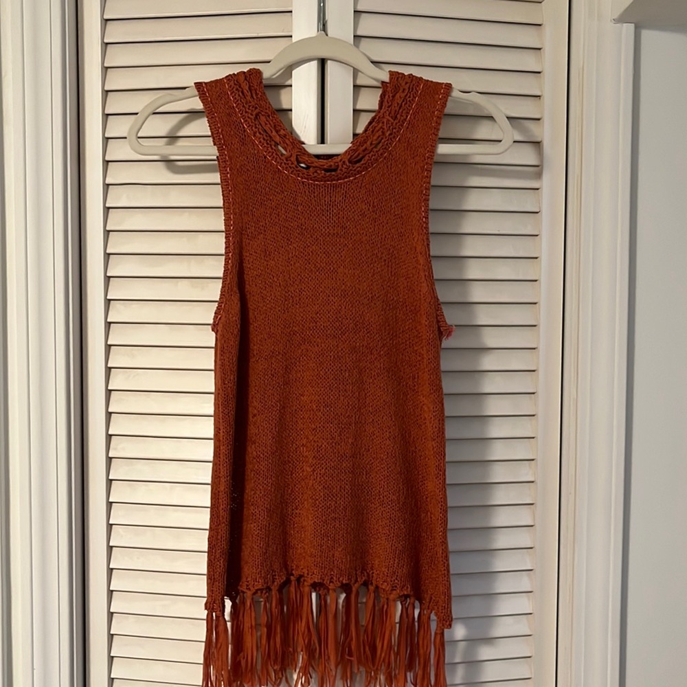 Peplin Burnt Orange Sleeveless Sweater Fringe bottom Size Small